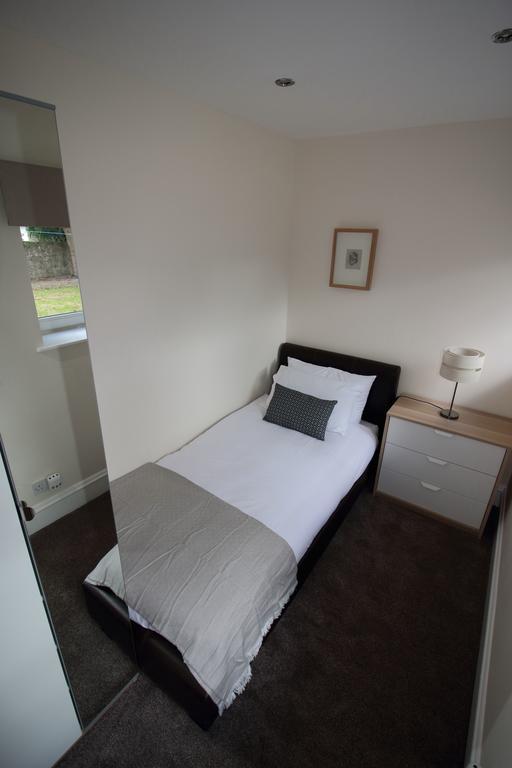 Apartment A Aberdeen Bagian luar foto